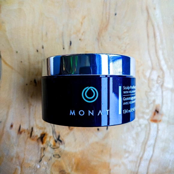 Monat Scalp Purifying Scrub - Picture 1 of 2